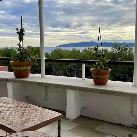 Azure Villa