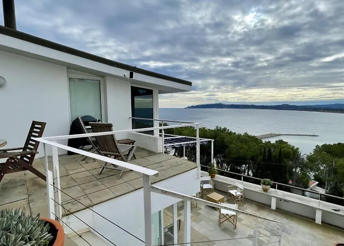 Villa Azure *